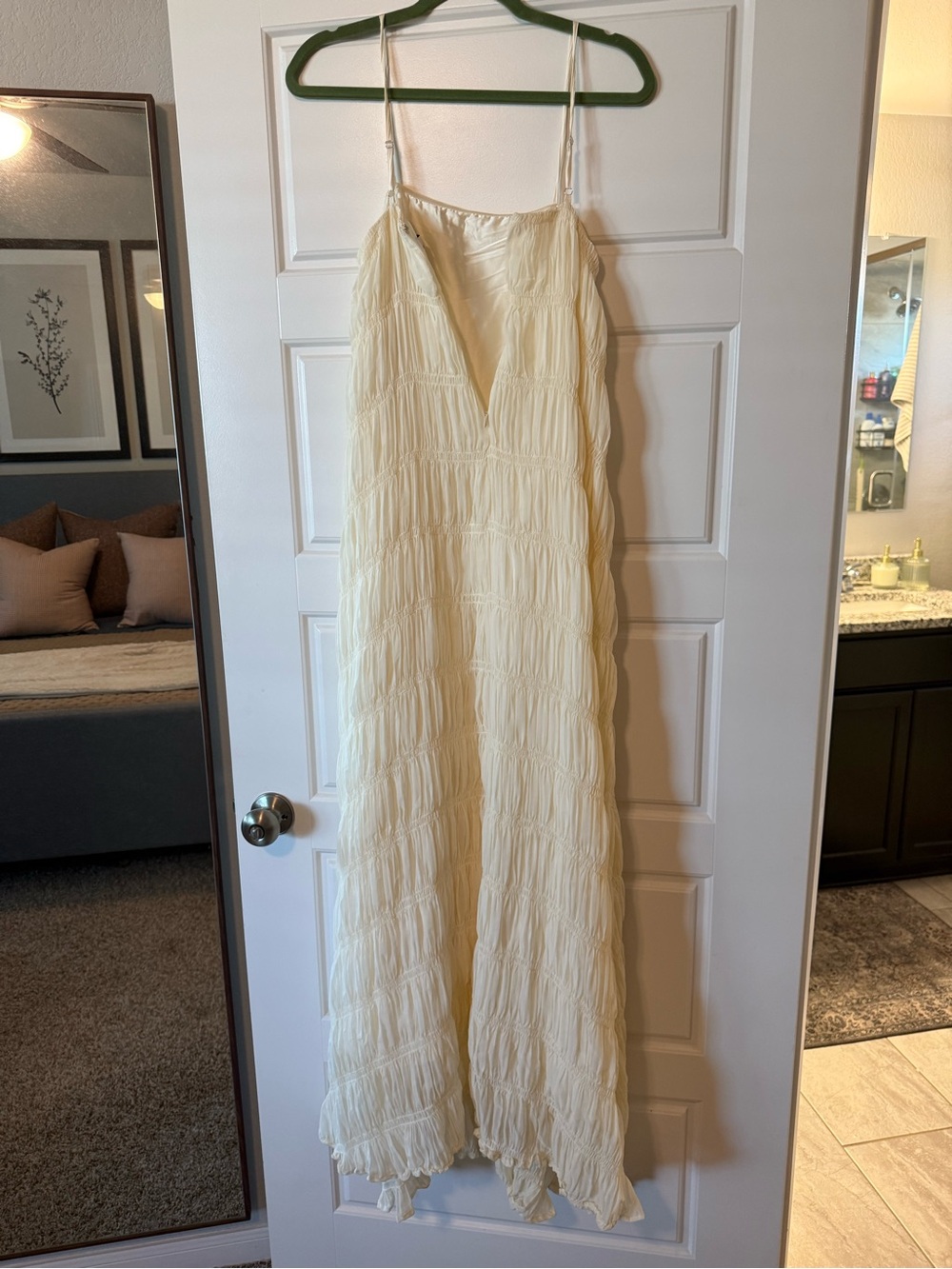 Maxi Dress - White - Picture 7 of 8